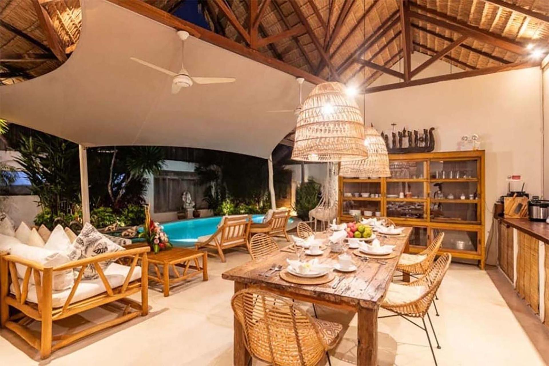 Villa Daenerys By Optimum Bali Villas 캐로보칸 외부 사진