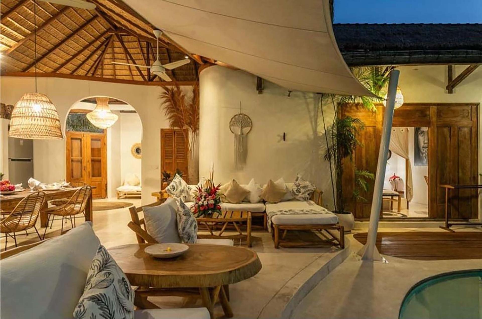 Villa Daenerys By Optimum Bali Villas 캐로보칸 외부 사진